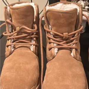 Ugg Women size 10 Neumel tie boots